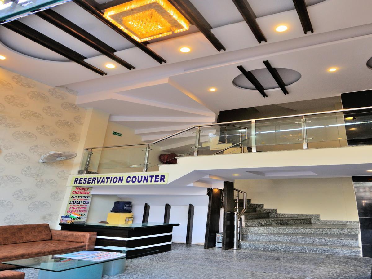 Hotel Gold Star Inn - Paharganj New Delhi Eksteriør bilde