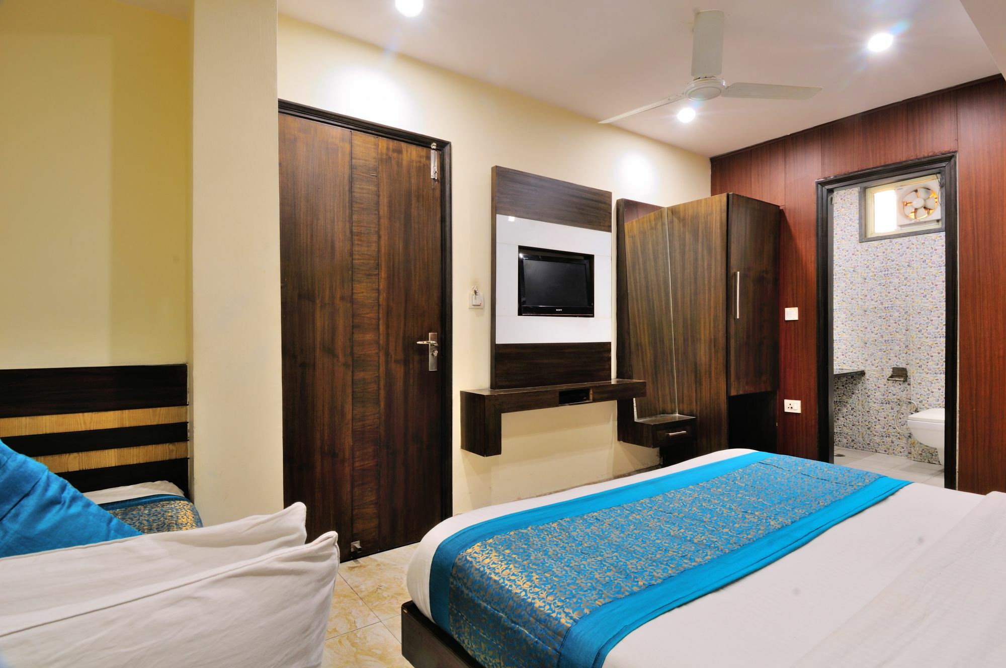 Hotel Gold Star Inn - Paharganj New Delhi Eksteriør bilde